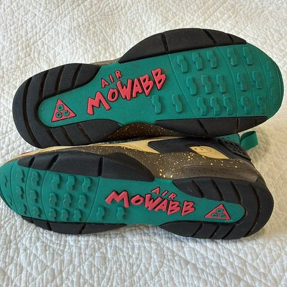 Nike ACG Air Mowabb Trail/Hiking Shoes - Picture 6 of 9